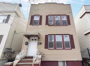 395 Ege Ave, Jersey City, NJ 07304