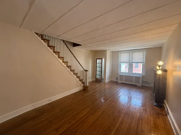 3037 Agate St, Philadelphia, PA 19134
