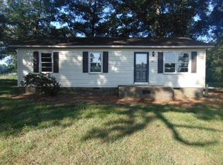 186 Hodges Ln, Dunn, NC 28334