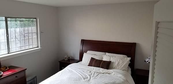 2nd image of 1093 80th Ave