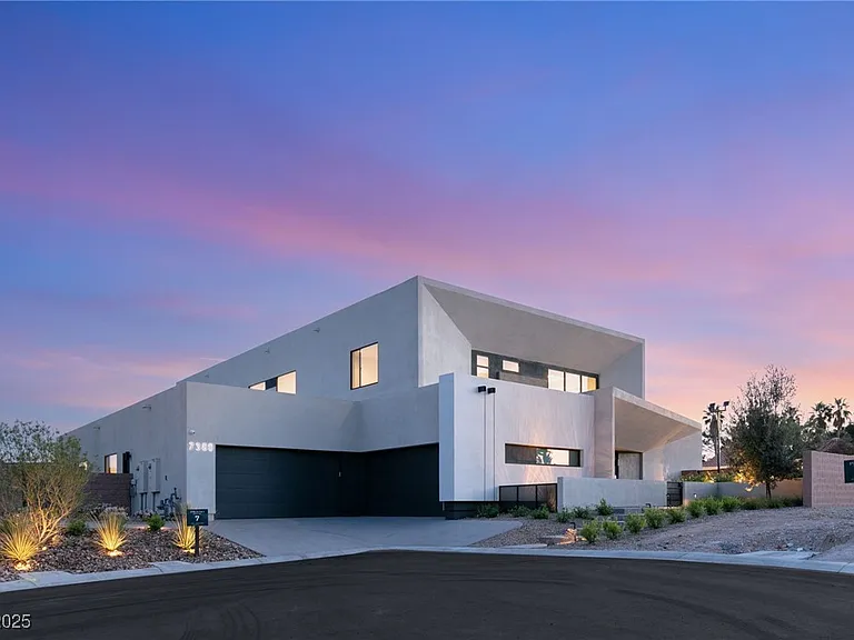 7385 Heron Canyon Ct — Photo 51