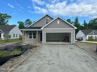 544 Poppleton Dr, Hampstead, NC 28443