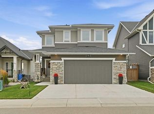 46 W Amery Cres, Crossfield, AB T0M0S0