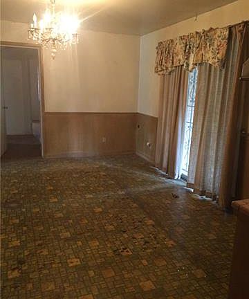 5th image of 4311 Kolloch Dr