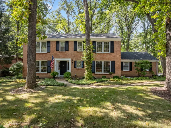 1010 S Green Bay Rd, Lake Forest, IL 60045