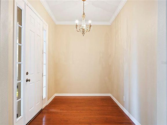 5th image of 4049 Corrine Dr