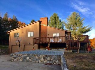 30 Azalea Ct, Cranston, RI 02921