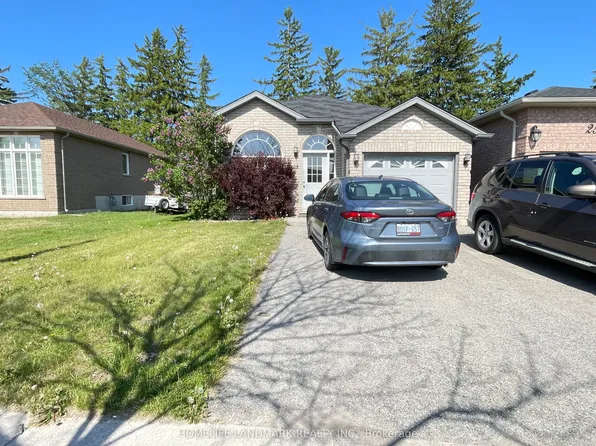 23 Loon Ave, Barrie, ON L4N 8W6