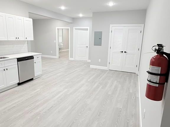2nd image of 168-170 Fair St #4
