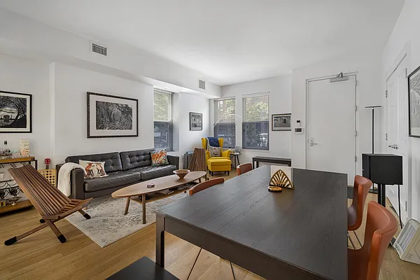 Rented by Compass | media 2