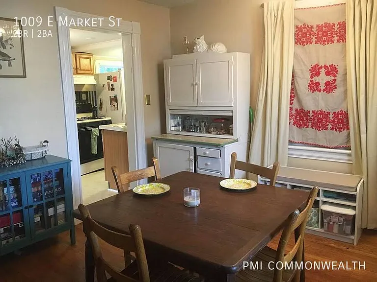 1009 Market St E — Photo 6