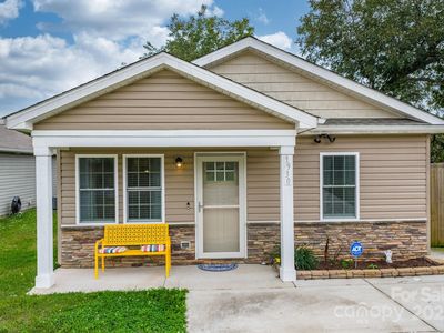 1930 11th Ave NE, Hickory, NC, 28601