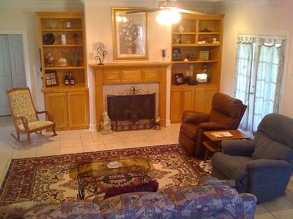 2nd image of 222 Melissa Ave