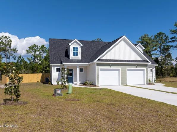 310 Coastal Reef Court, Holly Ridge, NC 28445