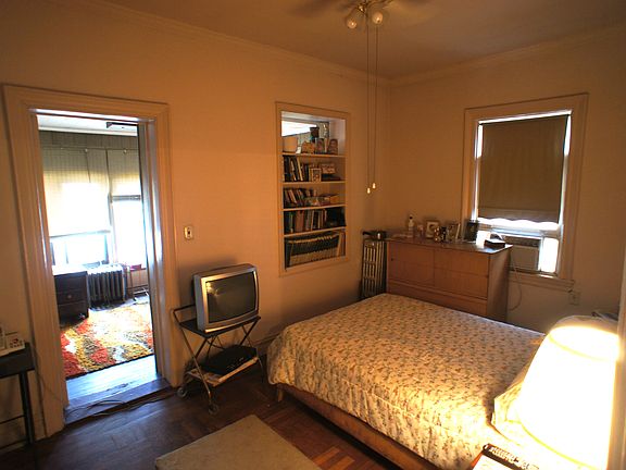 5th image of 2222 Avenue O