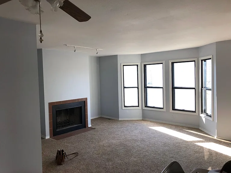 768 W 13th St #B9 — Photo 1