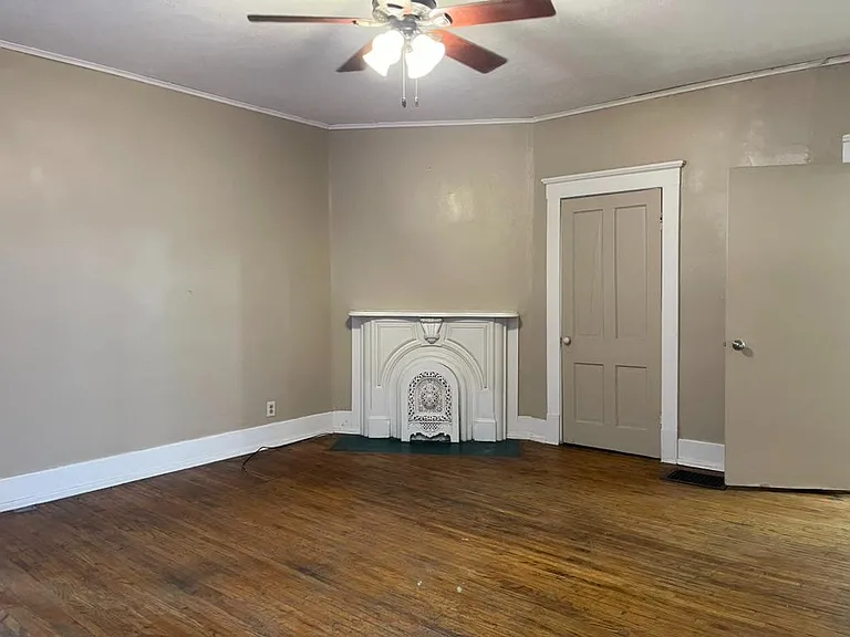 Unit Photo