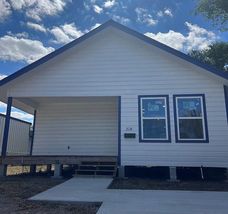 1st image of 318 E Pierce St Lot 5