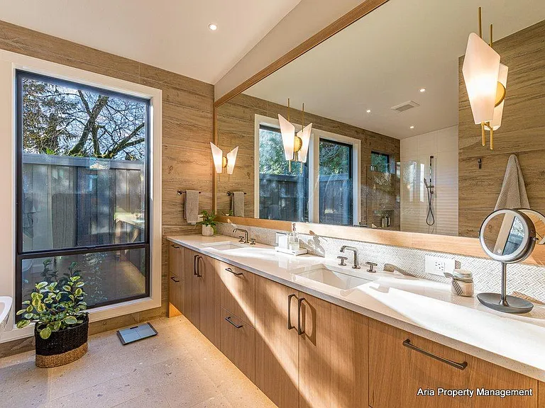 17627 Kelok Rd — Photo 14