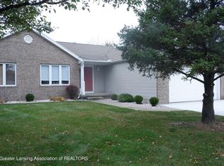 604 White Pine Blvd, Lansing, MI 48917