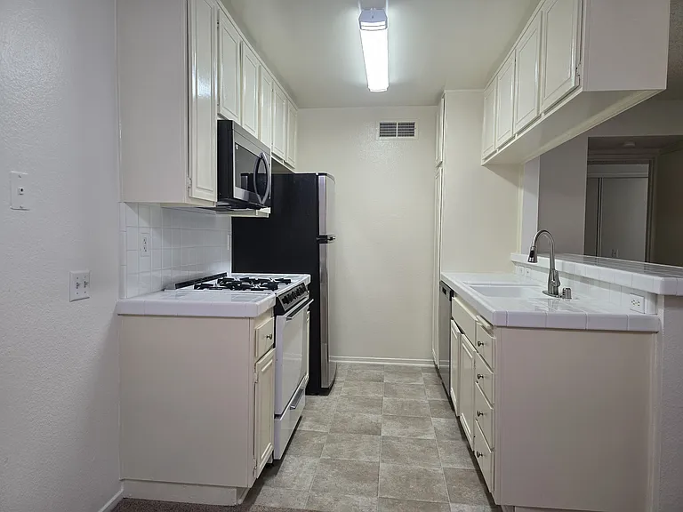 24518 W Nicklaus Dr #O-16 — Photo 7