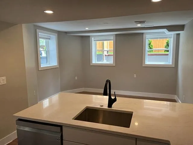 20 Holyoke Rd #A — Photo 5