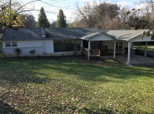 2717 Spring Hill Rd, Knoxville, TN 37917