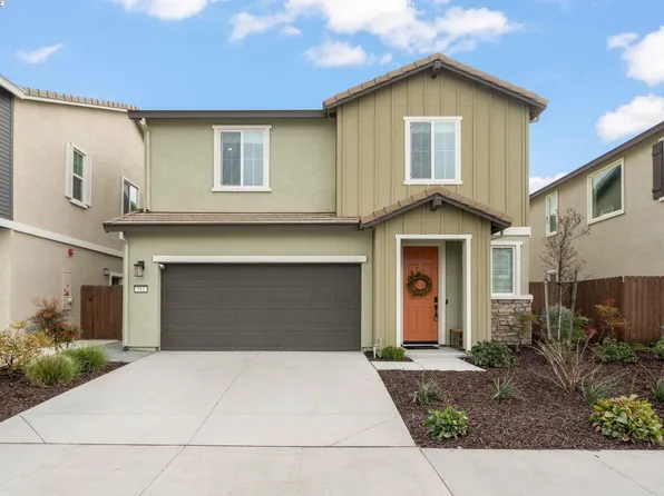 512 Pueblos Dr, Oakley, CA 94561