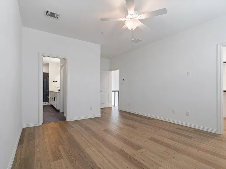 4209 Watson Way — Photo 13