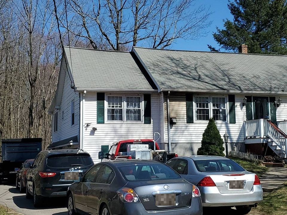 560 Mendon Rd, Woonsocket, RI 02895 Zillow