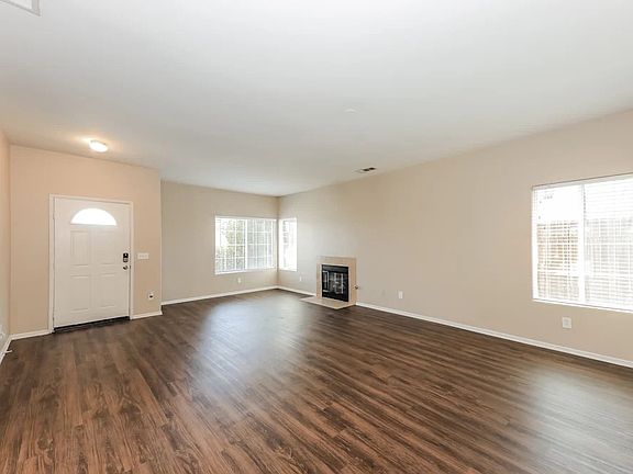 4th image of 12812 Westbury Dr #1