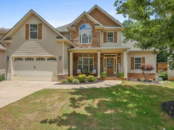 176 Fairway Dr, Newnan, GA 30265