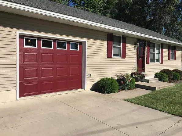 303 2nd St, Fort Recovery, OH 45846