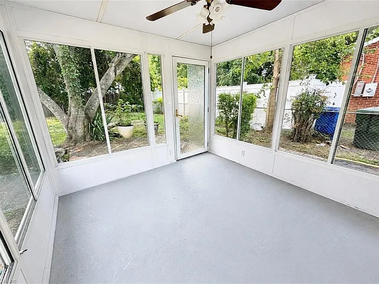 519 Beech Dr — Photo 33