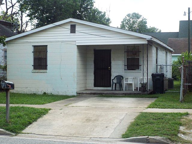 2nd image of 1309 11th St