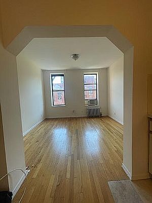 1st image of 153 Orchard St #14