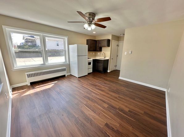 7705 W Lincoln Ave APT 2