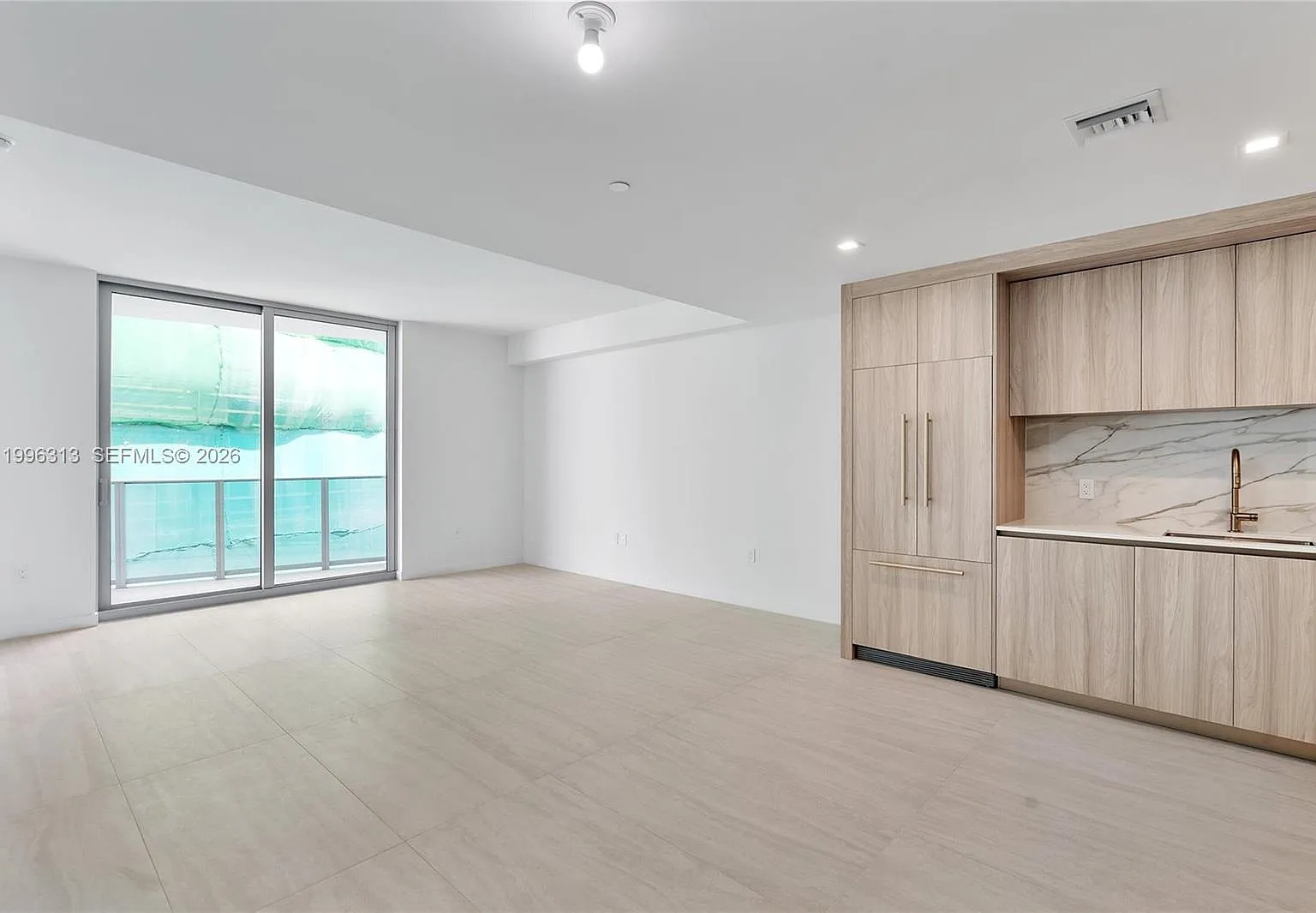 Viceroy Residences — Photo 3
