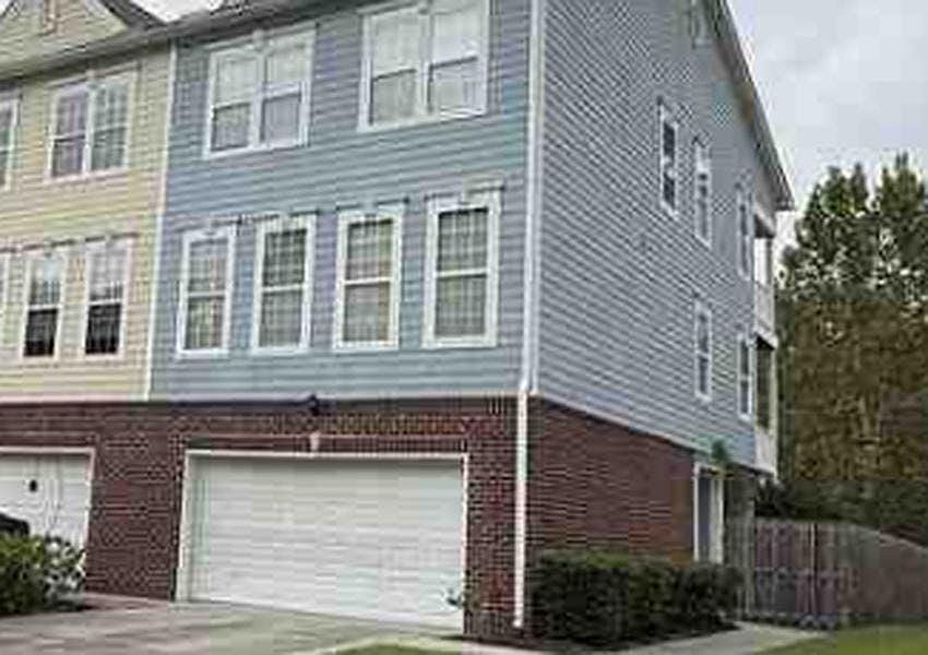 1st image of 9008 Parlor Dr