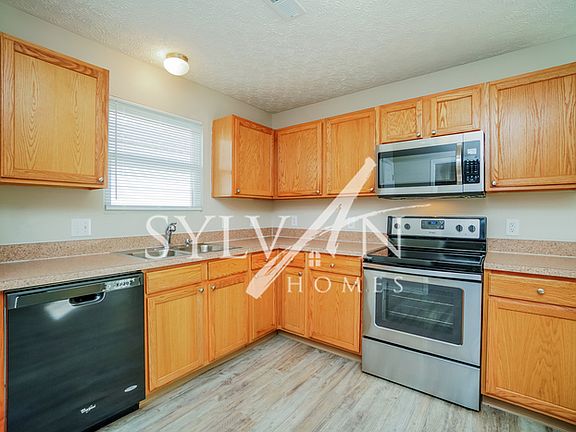 5th image of 120 Vandora Pl