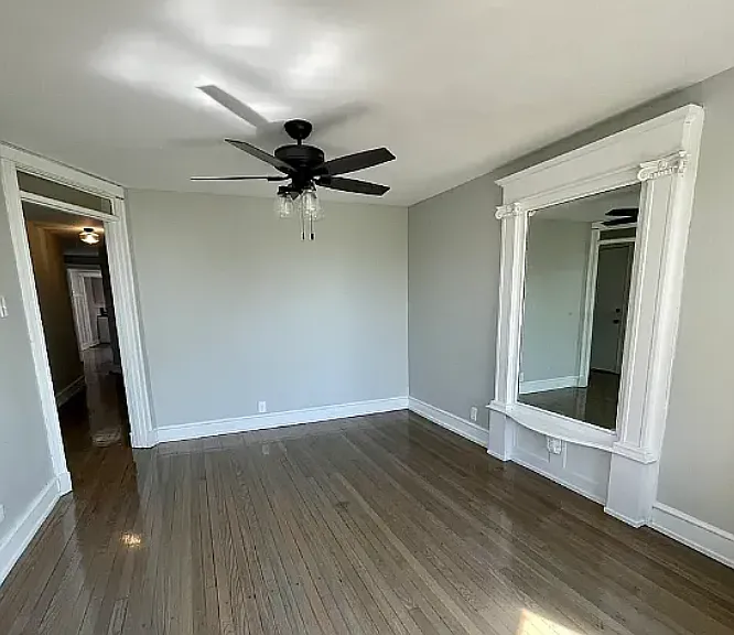 4615 S Prairie Ave #4 — Photo 7