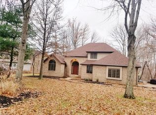 6310 Hidden Creek Dr, Lorain, OH 44053