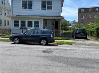 221 Whitney Ave, Bridgeport, CT 06606