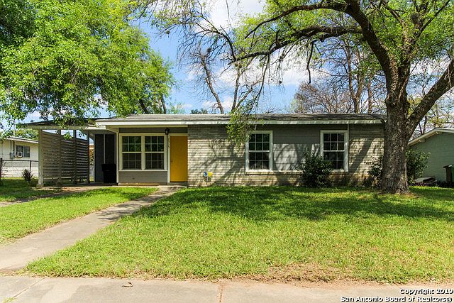 1st image of 2315 Ingleside Dr