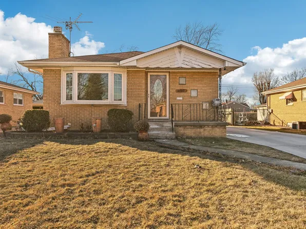 16012 Carol Ave, Harvey, IL 60426