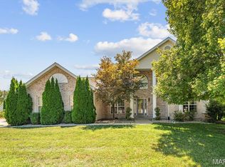 2268 Haverford Dr, Shiloh, IL