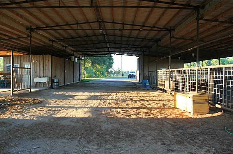 2nd image of 6505 Augie Lyons Rd