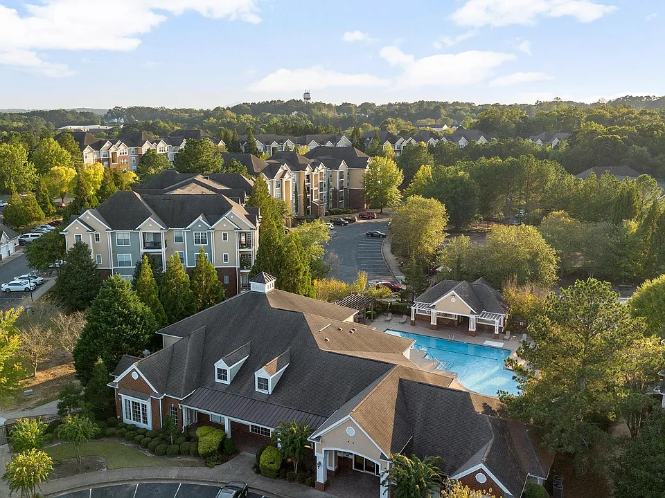 Ridgewalk Apartments