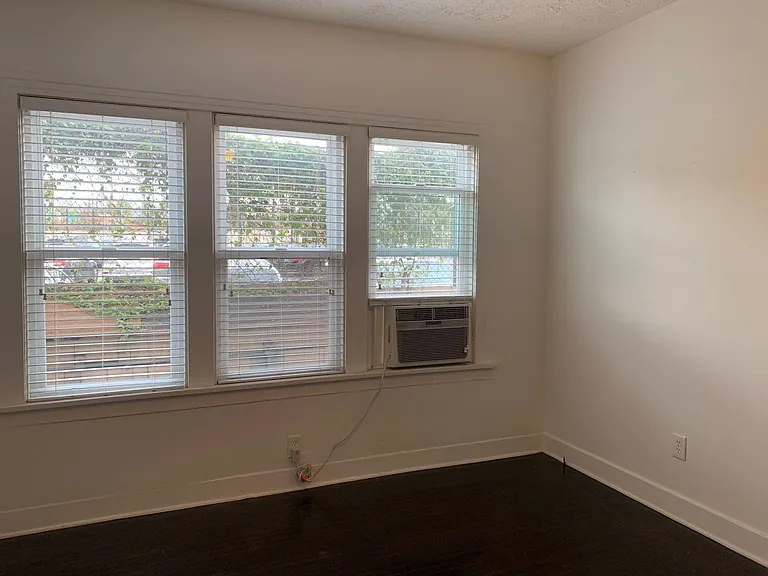 1326 Virgil Pl #5 — Photo 7