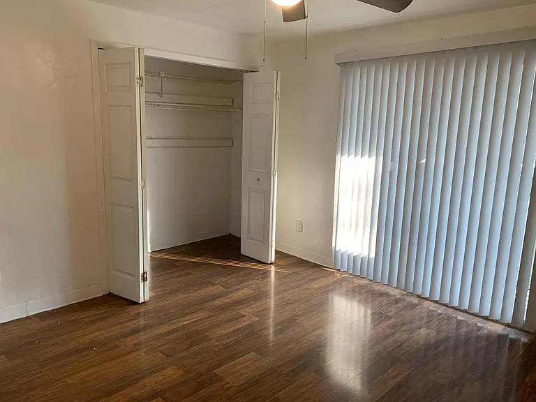 6029 SW 12th Pl — Photo 12